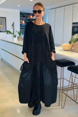 Made in Italy Oscar Petra Dress Black - 